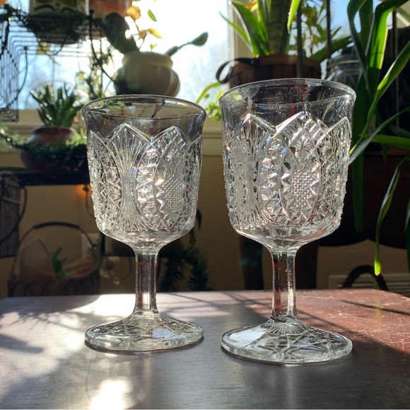 Vintage ArrowHead in Oval Water Goblet By Higbee - Picture 6 of 13